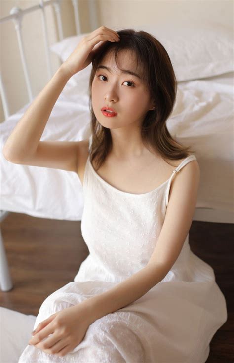 刑侦悬疑剧《黄雀》今日播出 秦岚颠覆出演黎小莲掀反扒疑案	